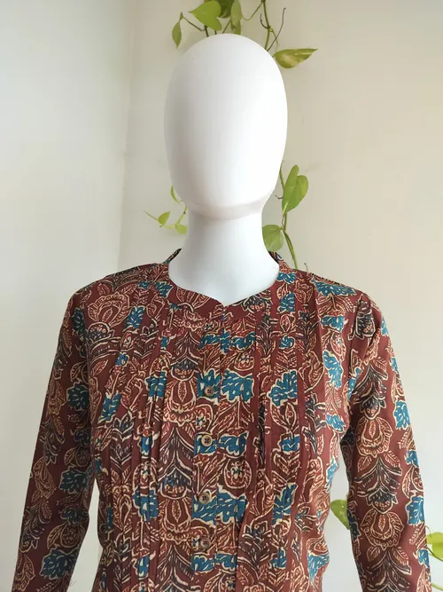  Pintuck Tunic Top 3